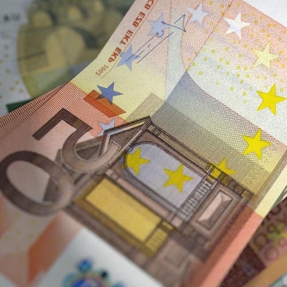Bureau de change Avignon : où trouver le meilleur taux ?