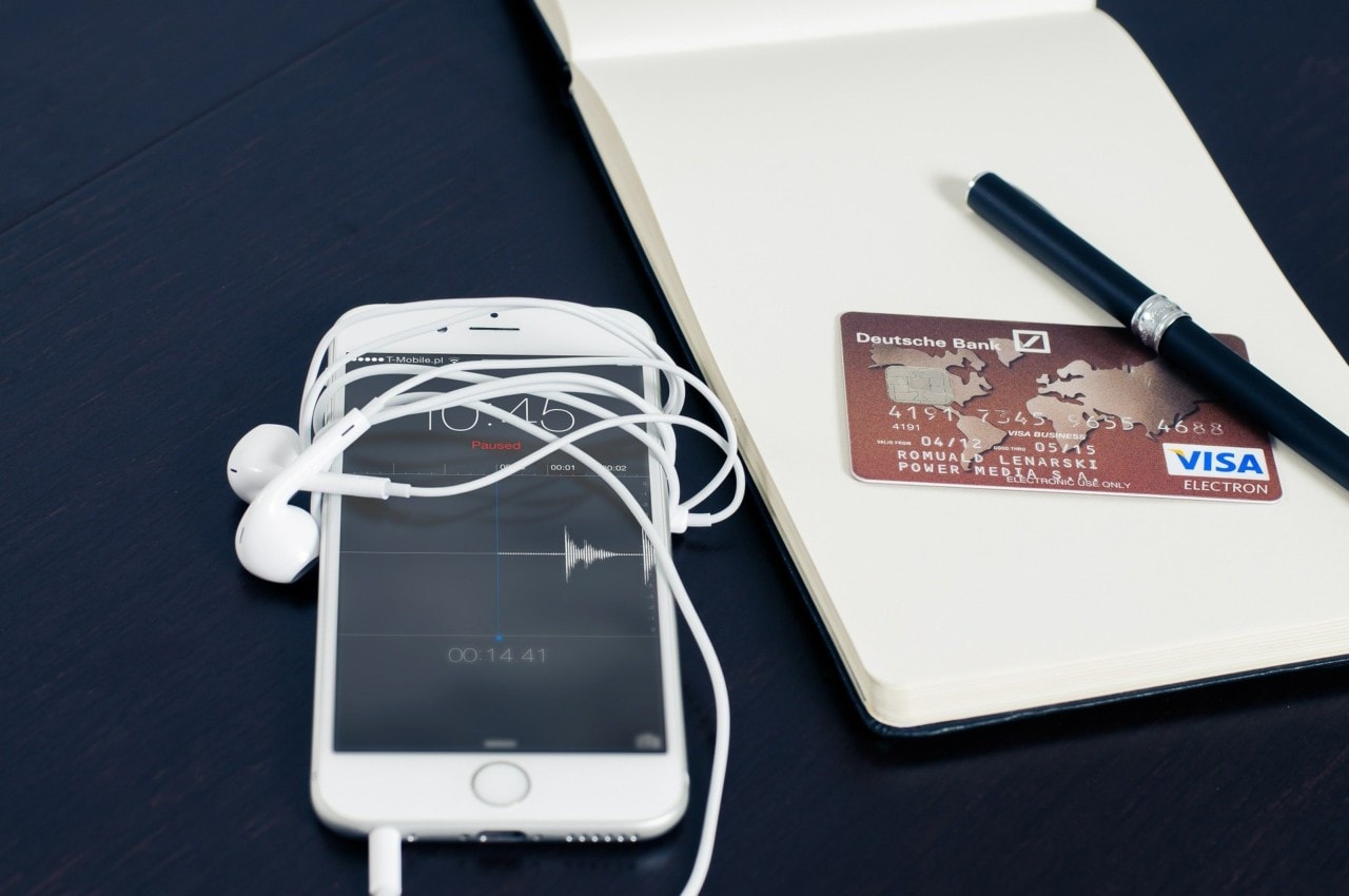Banque en ligne sans revenu : toutes les offres