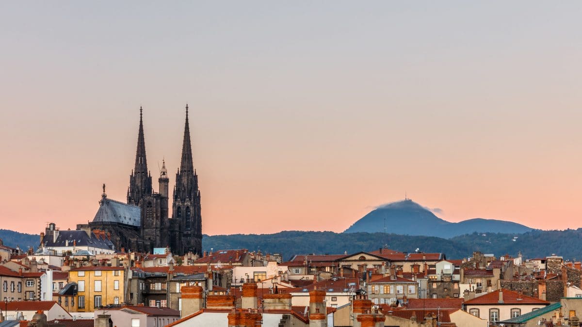Bureau de change Clermont Ferrand : convertir son argent
